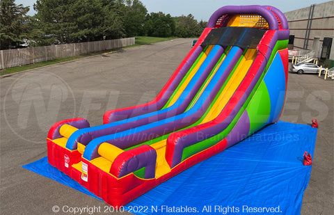 Wacky (22’) Dual Wet/Dry Slide
