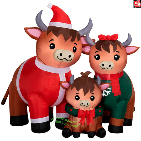 4.5' Gemmy Airblown Inflatable Christmas Highland Cow Family Scene