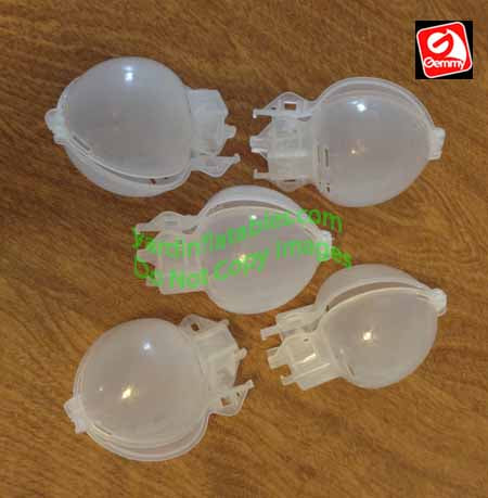 5 Pack of OEM Gemmy C7 - 7 Watt L.E.D Light Bulb Covers and Bulbs