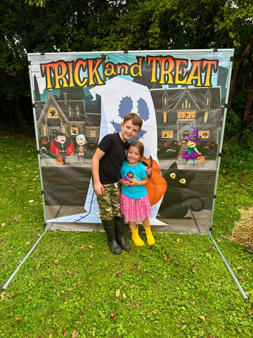 Trick or Treat Interactive Carnival Frame Game