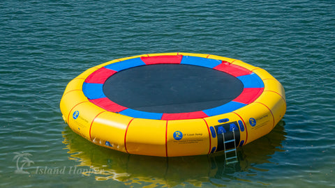 25′ “Giant Jump” Water Trampoline