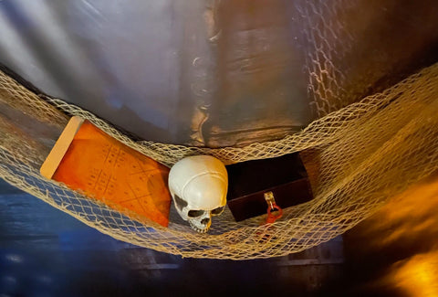 The Great Escape Room, Mutiny on the Dutchman