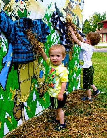 Stuff the Scarecrow Interactive Carnival Frame Game