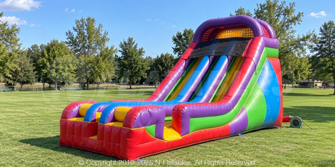 Wacky (18’) Dual Wet/Dry Slide by Cutting Edge
