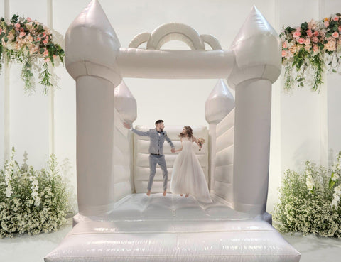 White Wedding Castle Bounce House with Blower